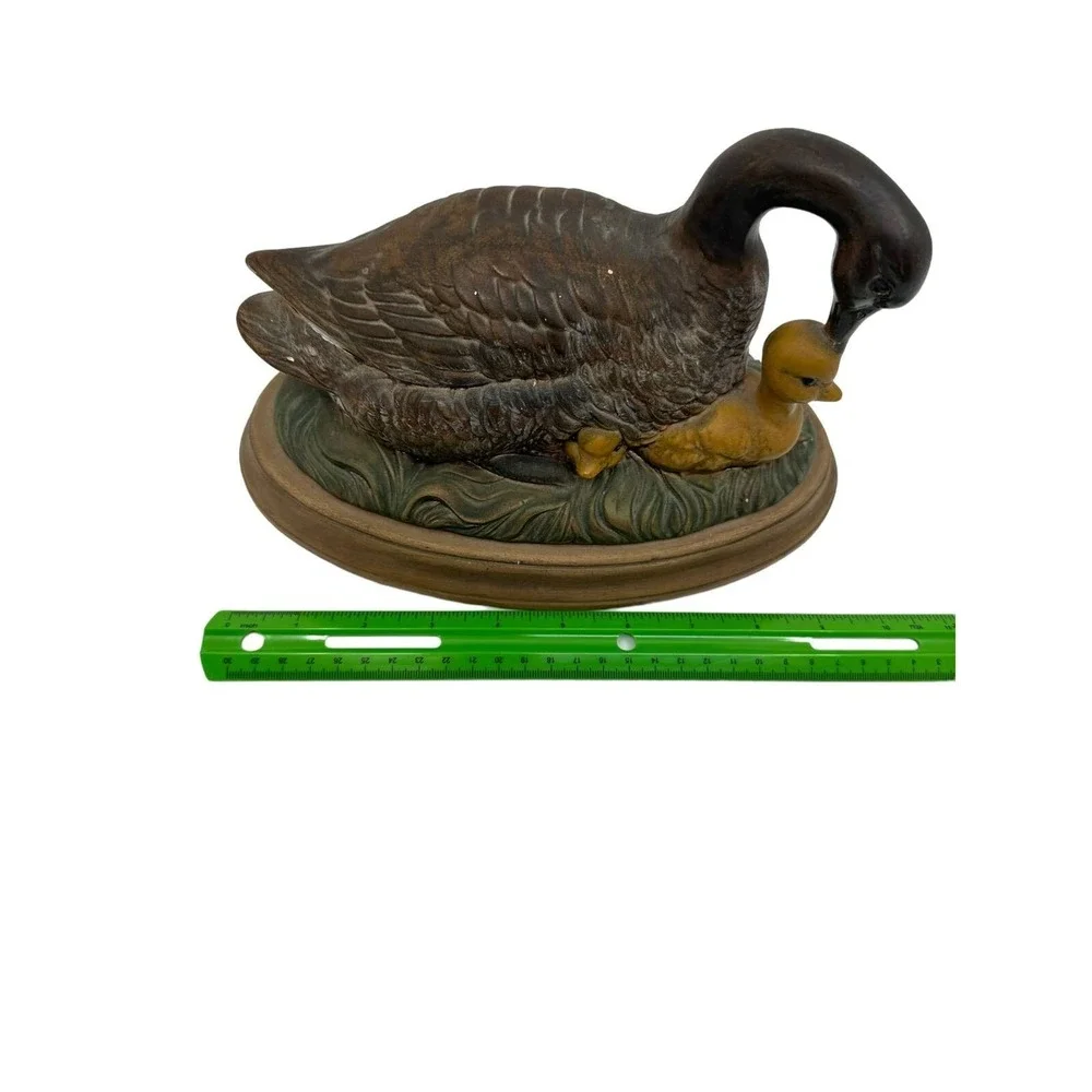 Unbranded Canada Goose Figurine Small‎ Brown Good Vintage Rustic Bird Decor